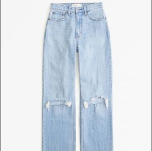 Abercrombie & Fitch Curve Love High Rise 90s Relaxed Jean